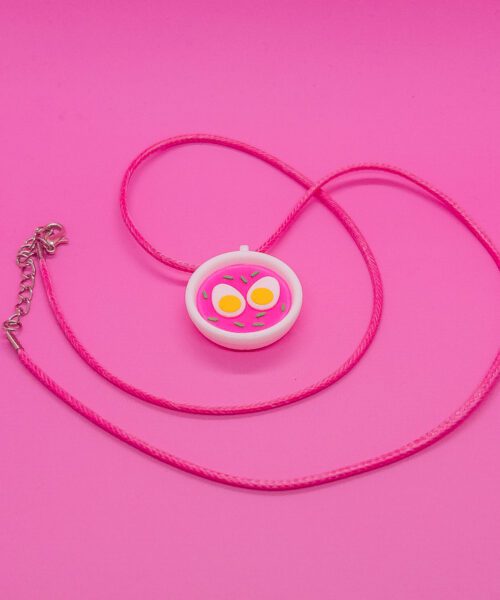 Pakabukas ant kaklo šaltekai